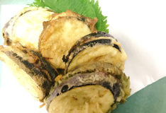 茄子の梅はさみ揚げ