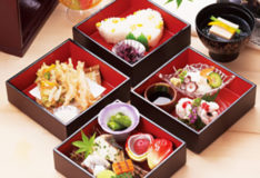 料亭 こもだ