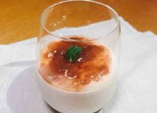 いちごたっぷりパンナコッタ